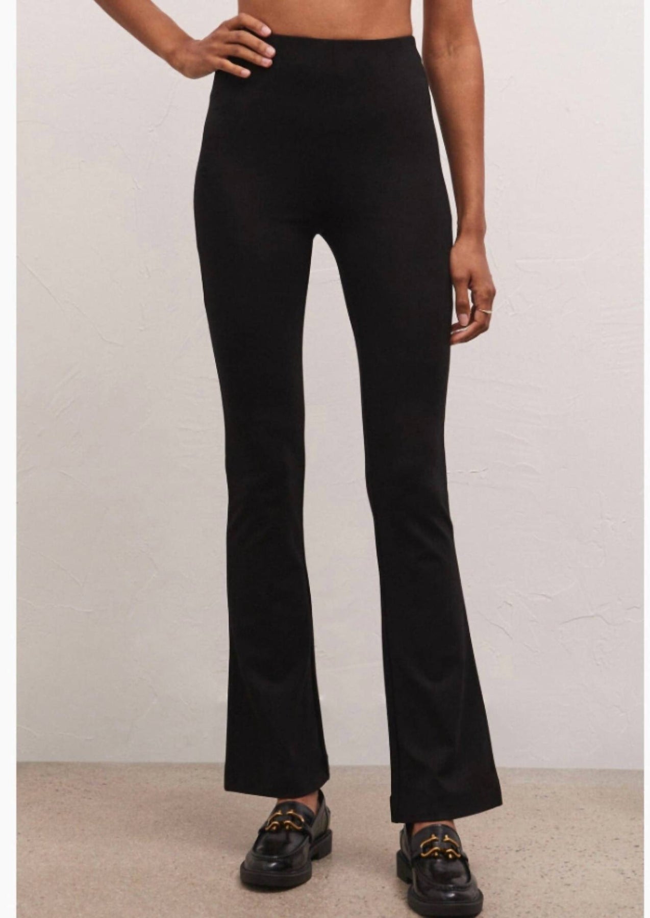 Ridgewood Knit Flare Pant In Black