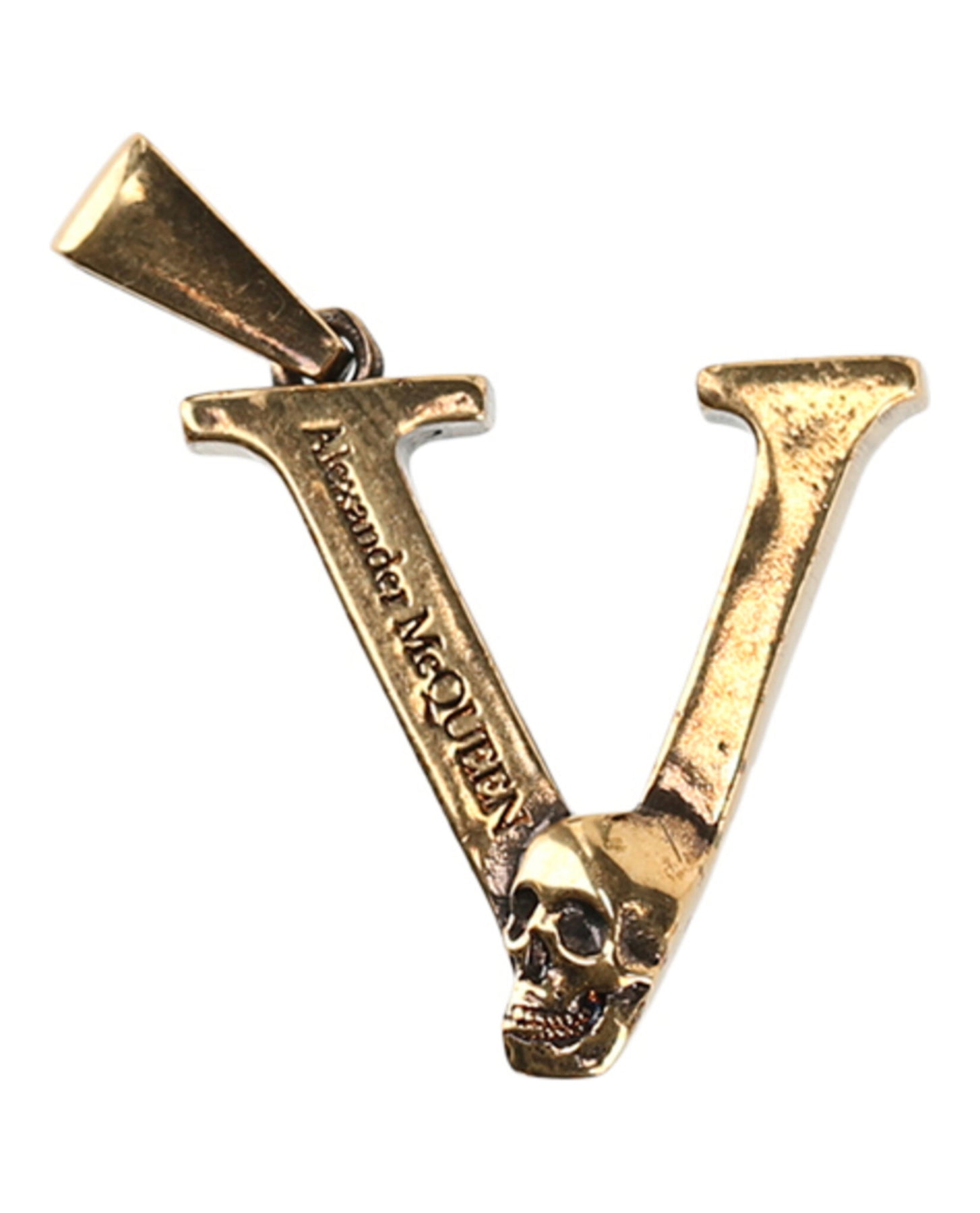 Alphabet 'V' Pendant