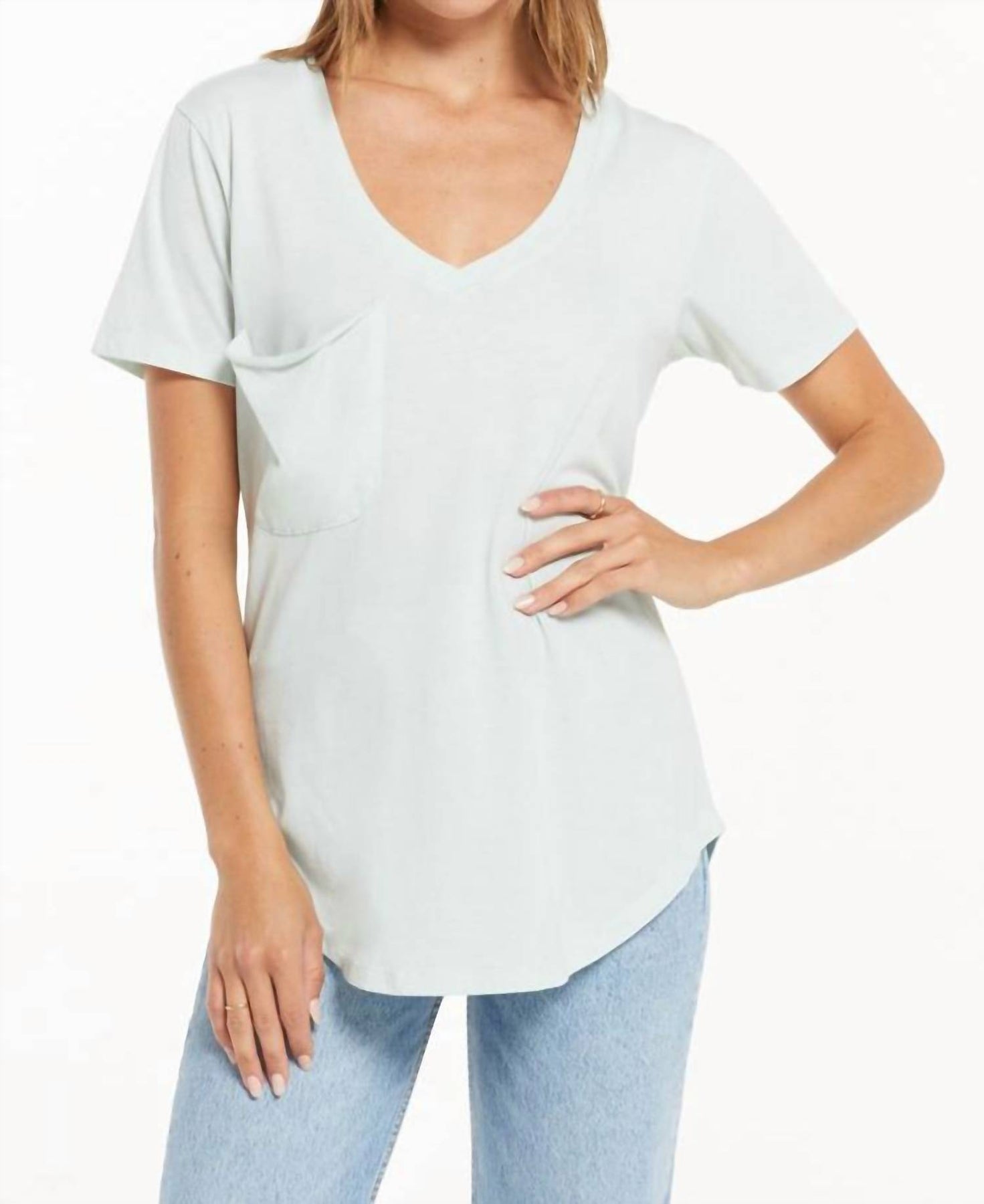 Short Sleeve Pocket Tee In Sky Grey