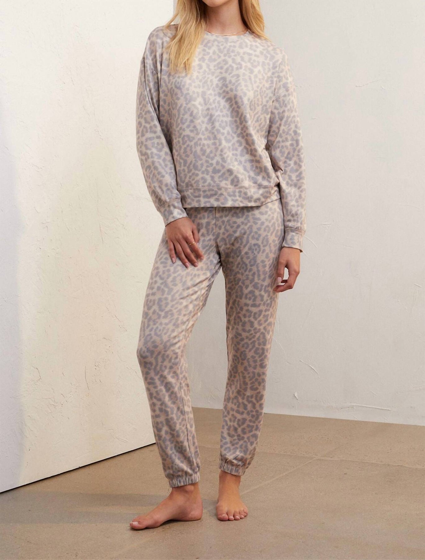 Cozy Animal Set In Soft Beige