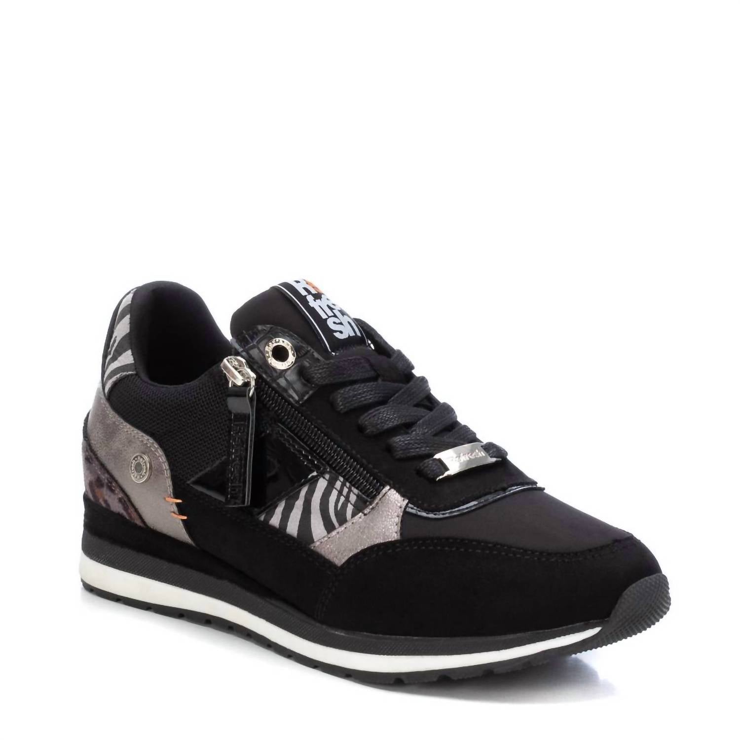 Women's Sneakers In Black