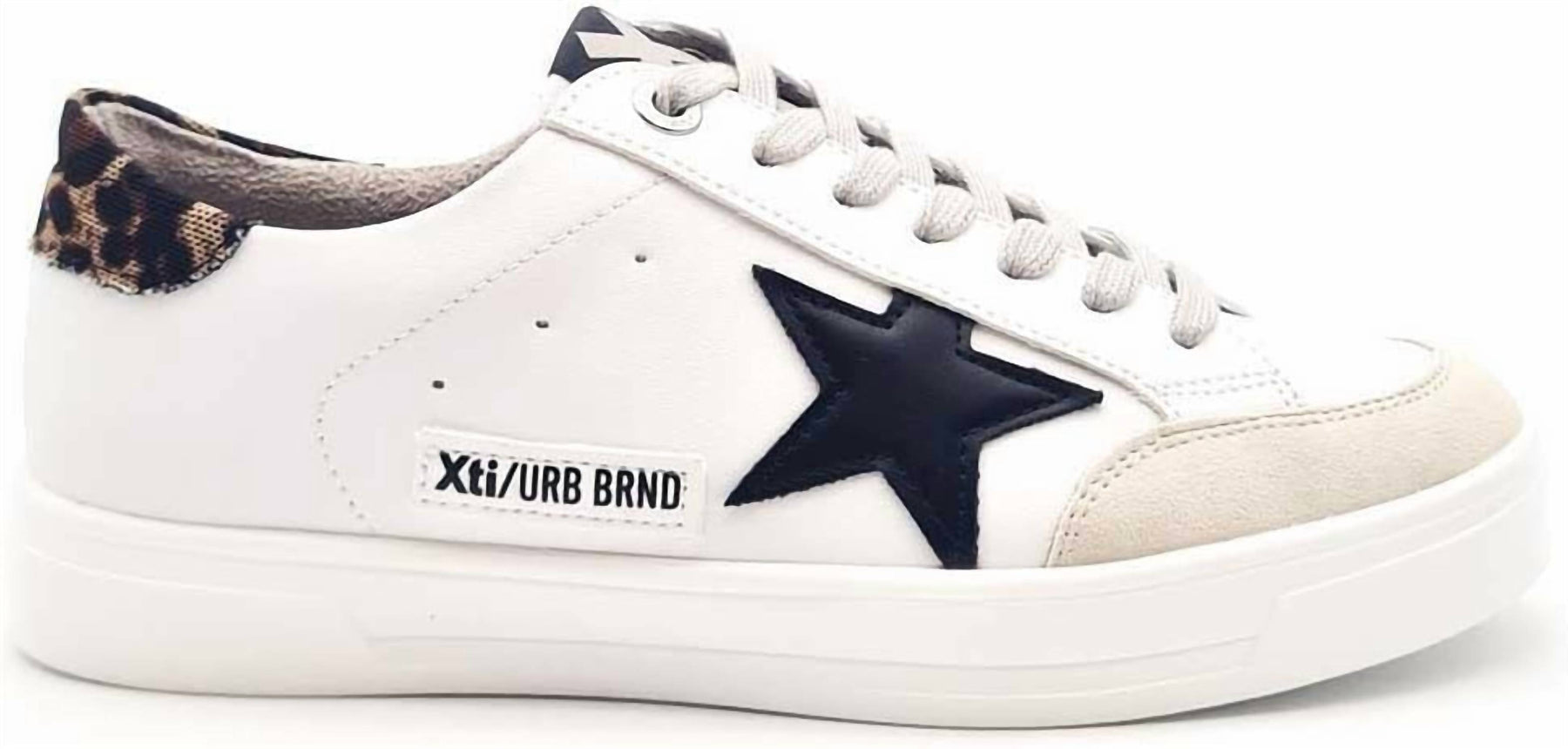 Women's Lace-Up Sneakers In White 7660406145084