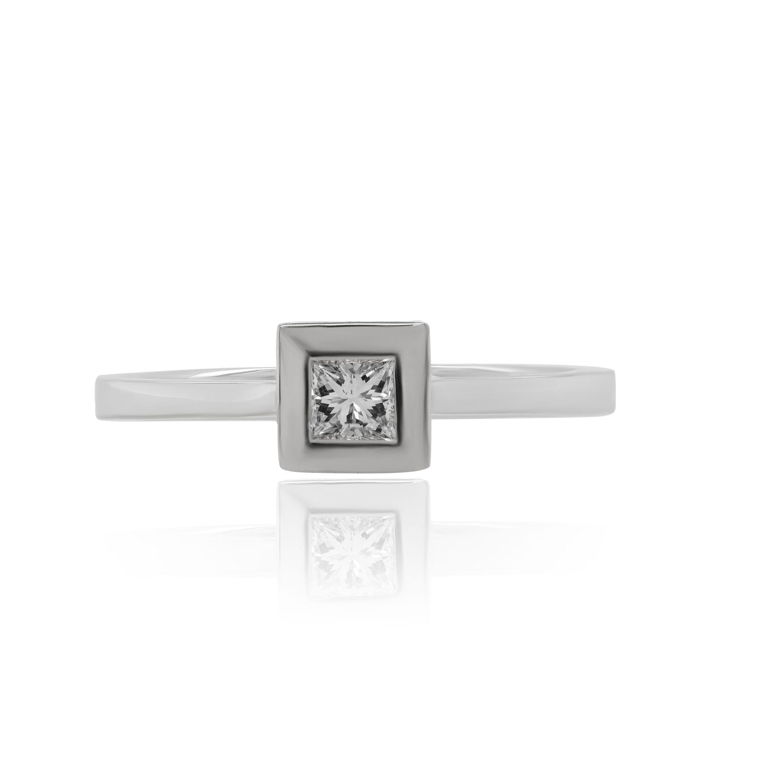 18kt white gold princess cut diamond ring containing 0.40 cts tw (GH VS SI) 7270922813500