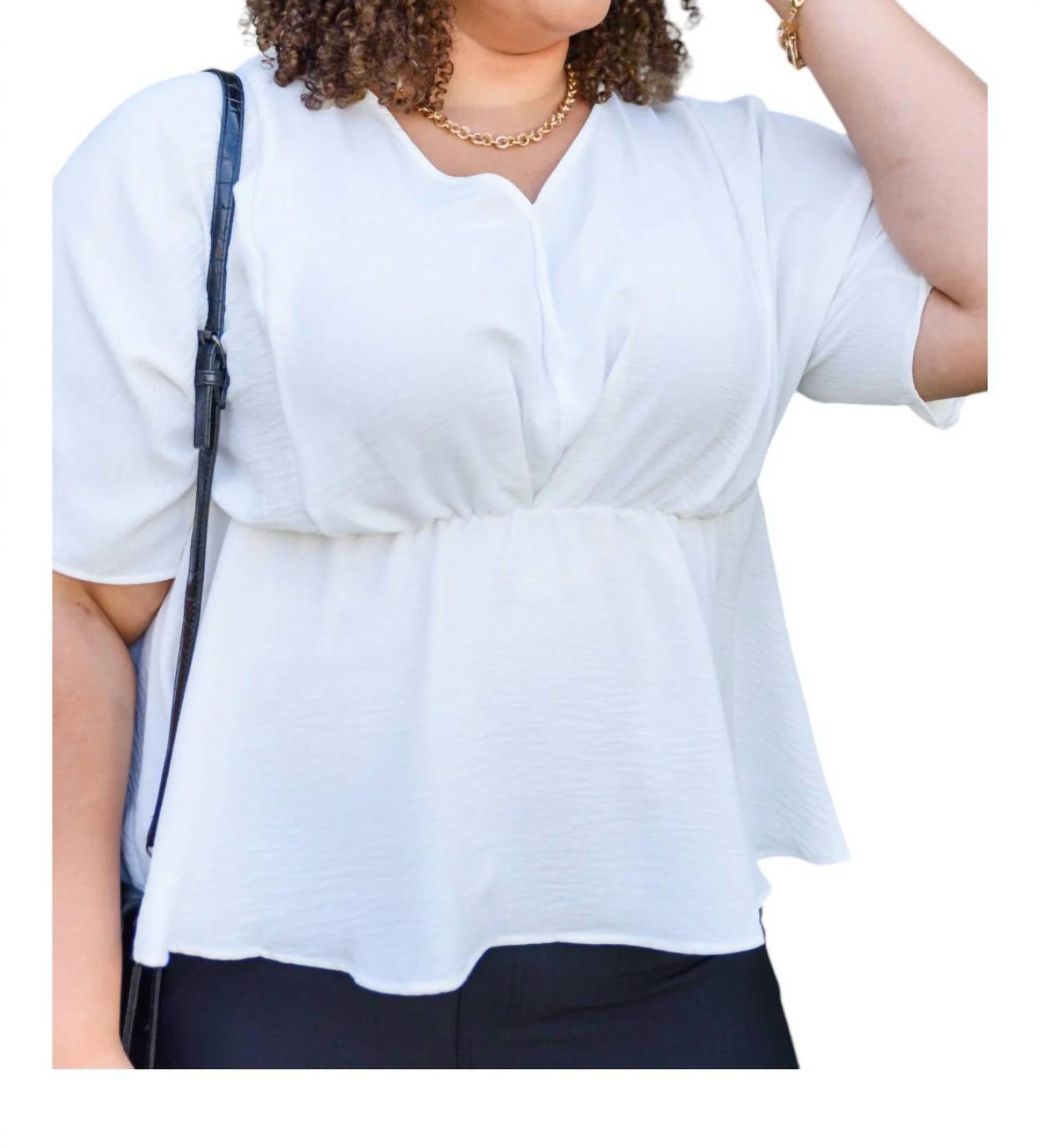 Chic Blouse In White 7772049473596