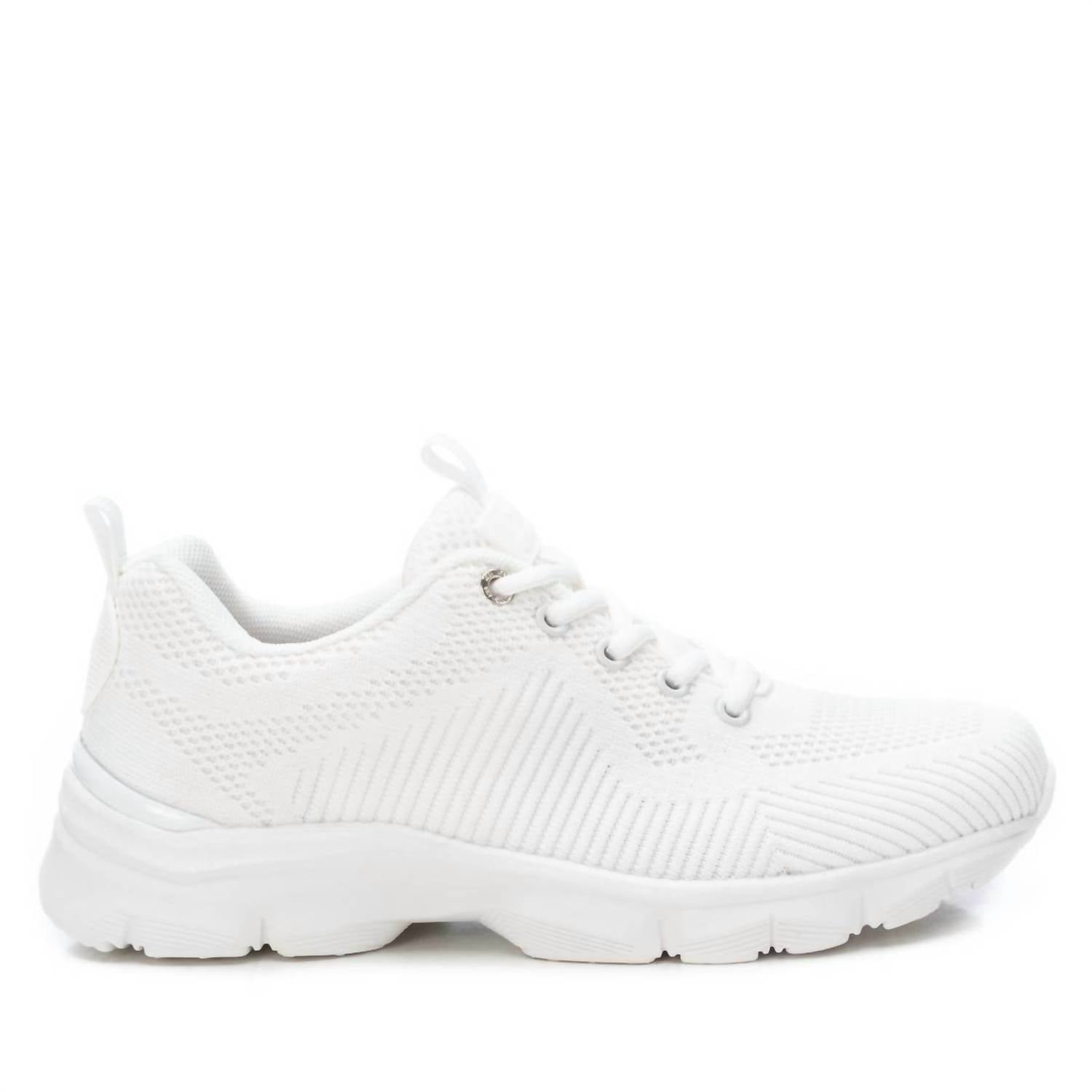 Women's Lace-Up Sneakers In White 7660446842940