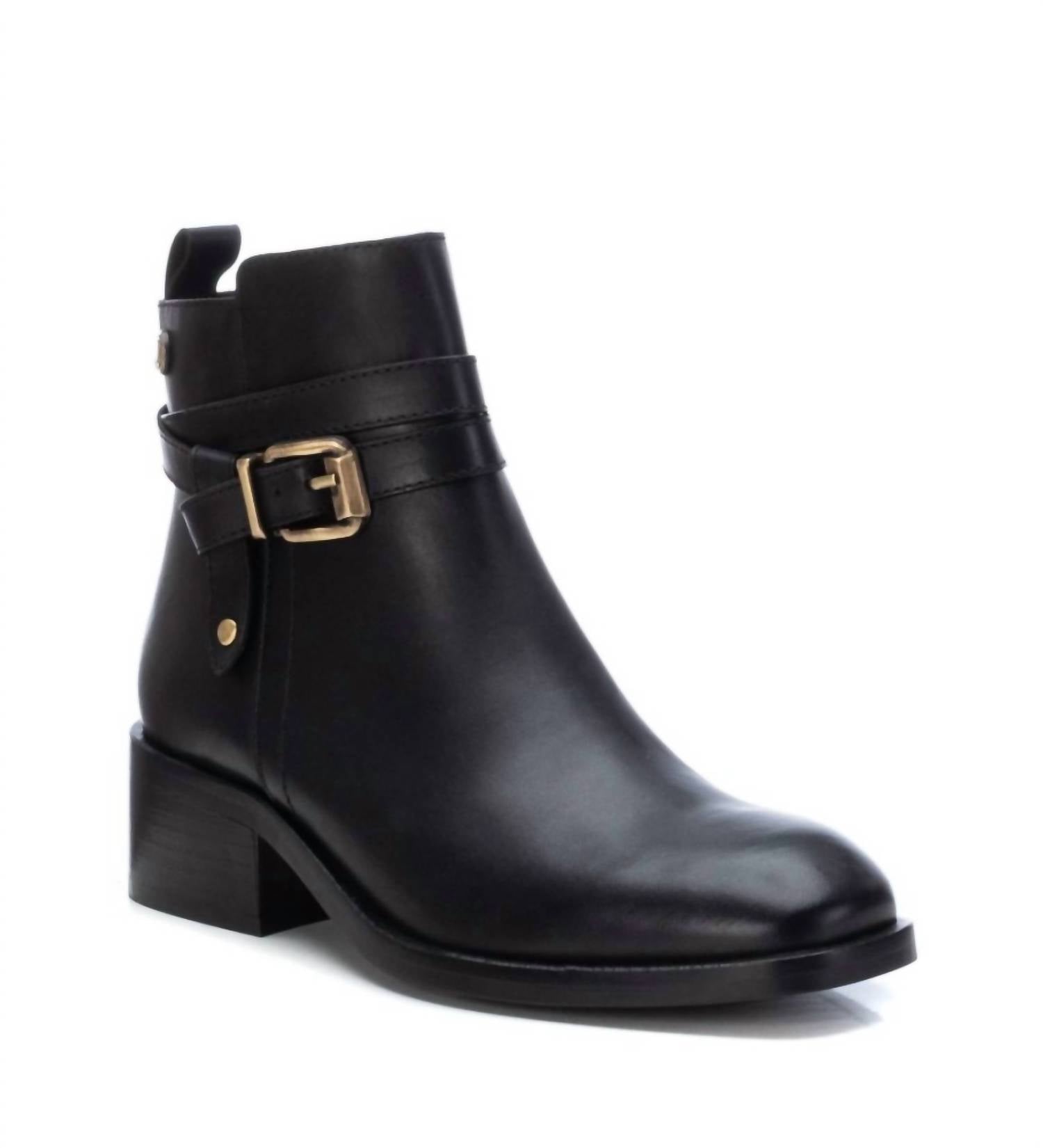 Women's Carmela Leather Booties In Black