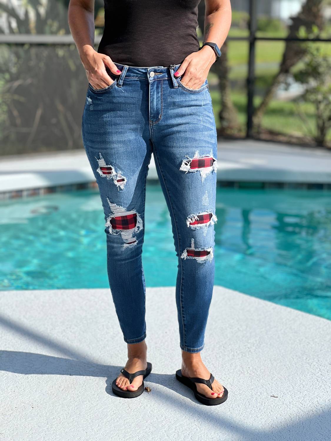 Women's Take Me To Buffalo Patch Jeans In Blue 7261381820476