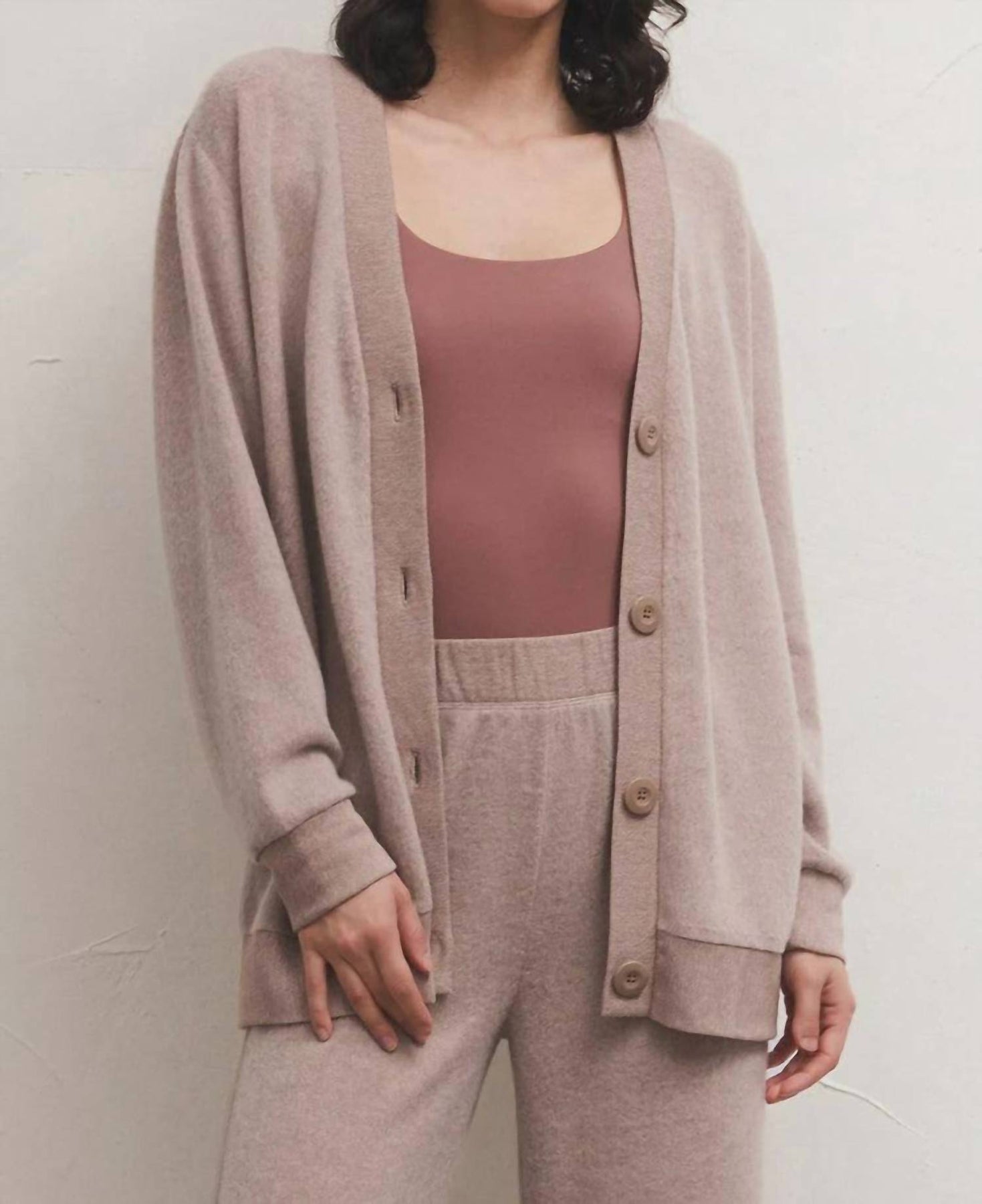 Pamelia Cozy Cardigan In Beige