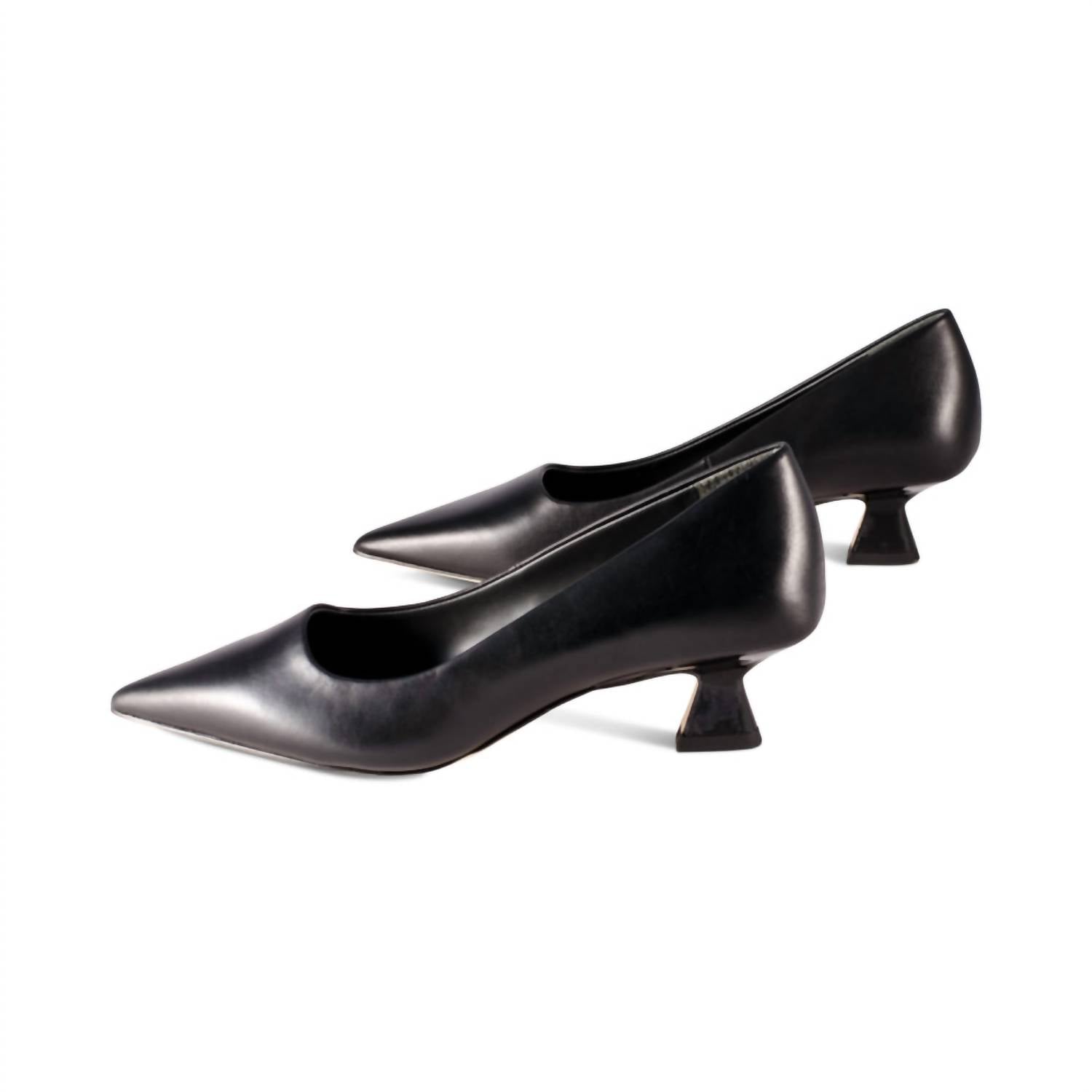 Diva Leather Pumps In Black