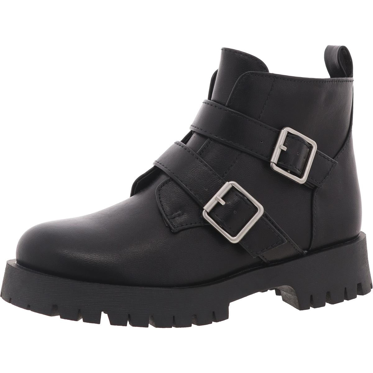 007670 Lugged Sole Ankle Boots
